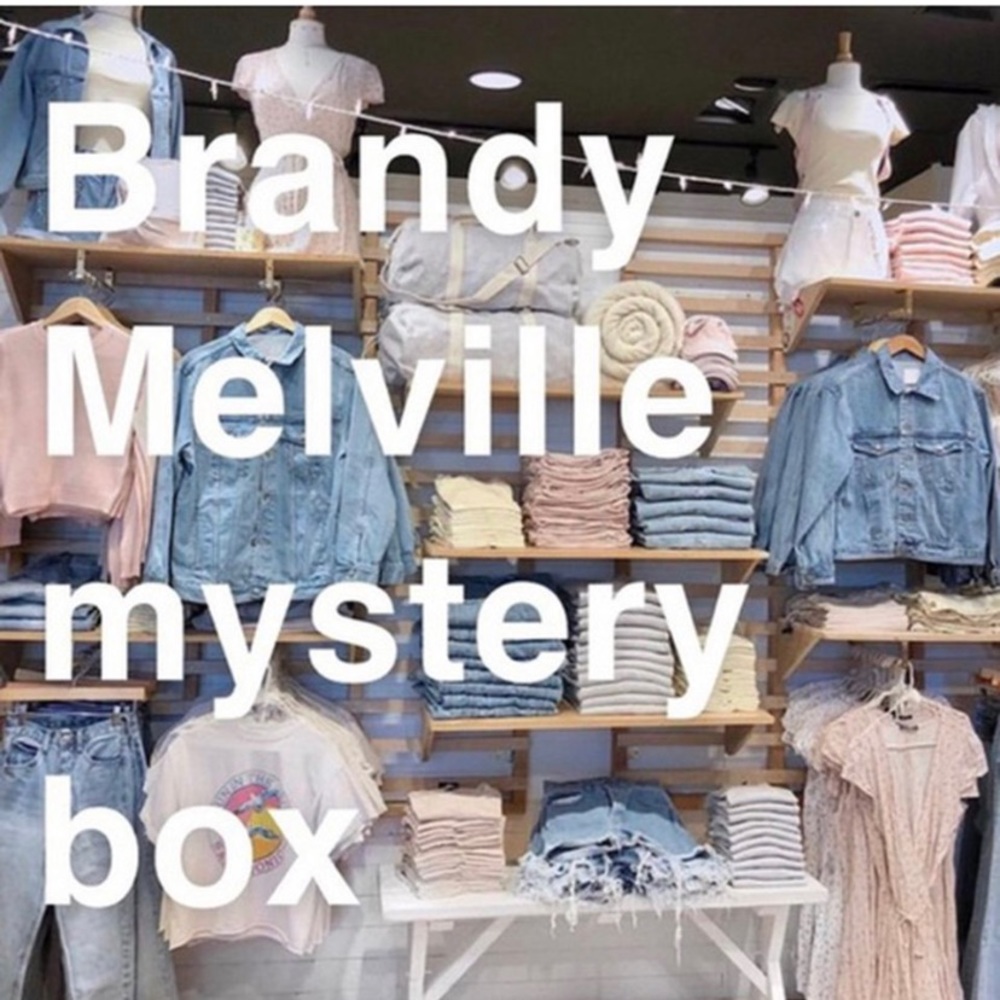 Brandy Melville Mystery Box